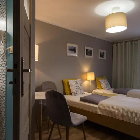 Baszta Grodzka Hostel Jelenia Gora