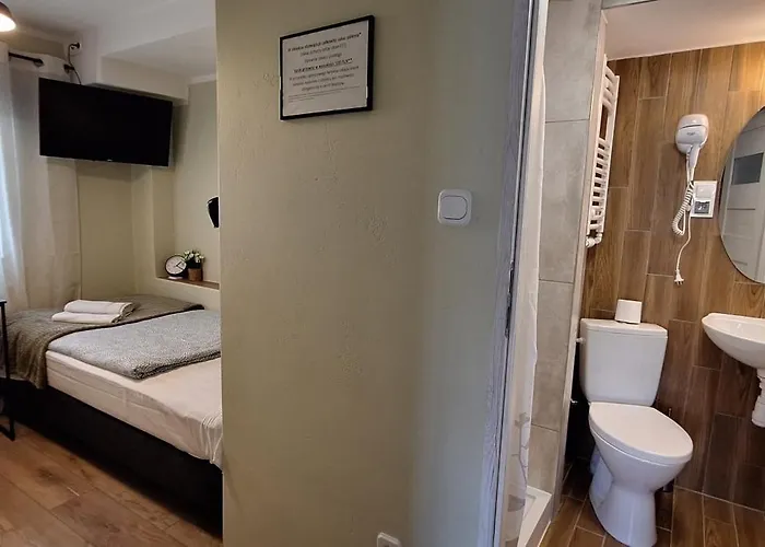 Baszta Grodzka * Jelení Hora